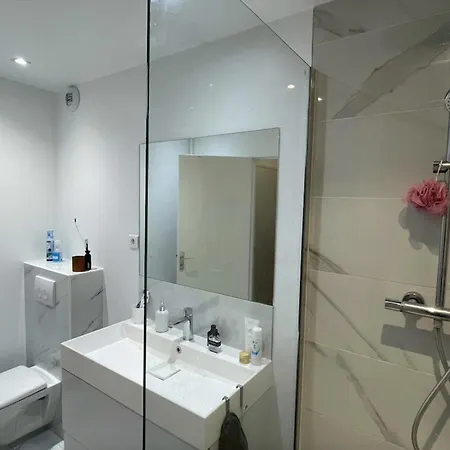 Апартаменты T2 With Balcony Near Bercy Париж